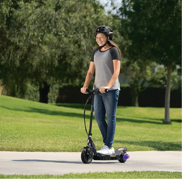 Scooter eléctrica Razor Power Core E100 Morado con negro - Imagen 4